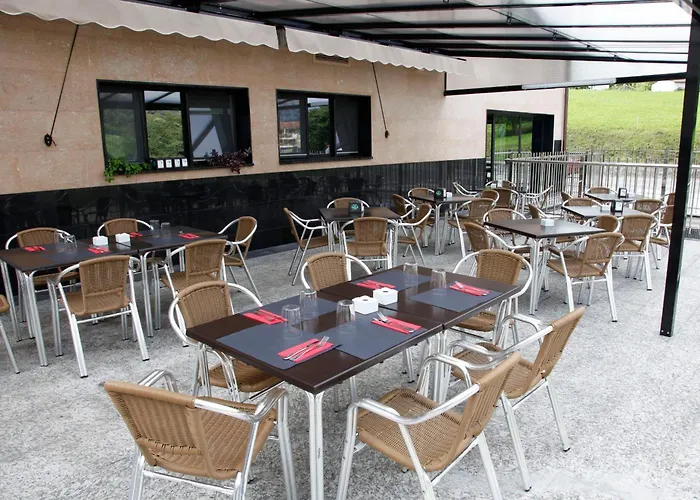 Hotel Restaurante Zelaa *